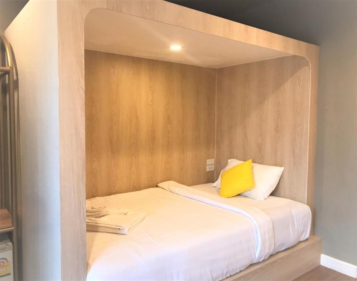 Bed and breakfast La La Moon Krabi Poshtel'N' Pool Extérieur photo