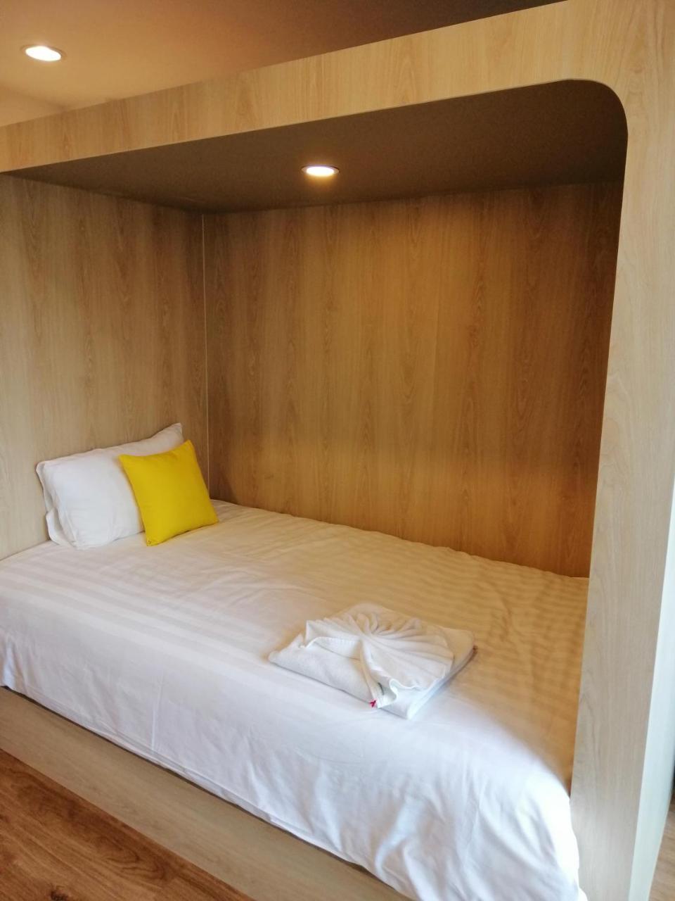 Bed and breakfast La La Moon Krabi Poshtel'N' Pool Extérieur photo